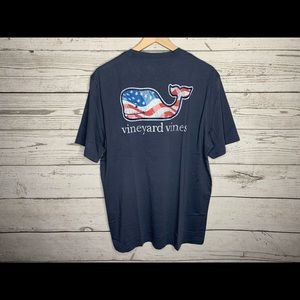 Vineyard Vines Mens Blue USA Flag Whale Graphic Tee Shirt NWT